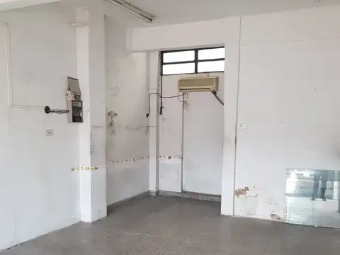 Local en Alquiler en Martinez, $ 750.000