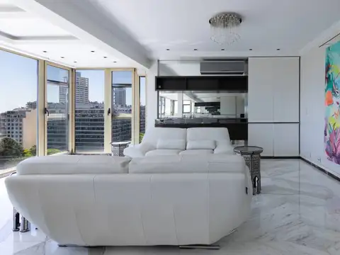 Departamento en Venta con 2 cocheras