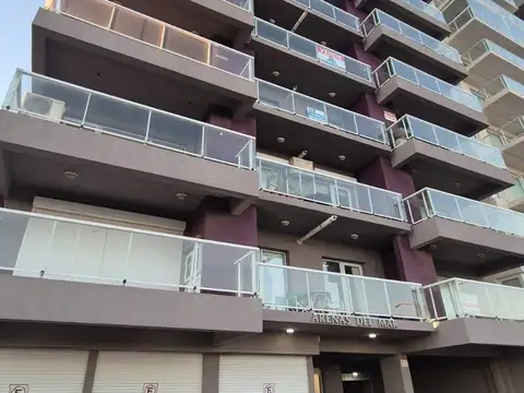 Departamento en venta c/ cochera en Monte Hermoso