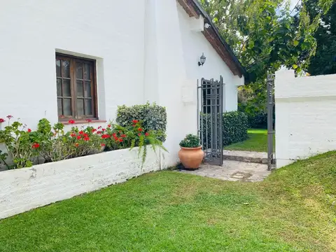 Casa en Venta en La Puntilla, USD 360.000