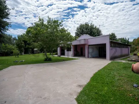 Casa en Venta de tres dormitorios- Joaquin Gorina