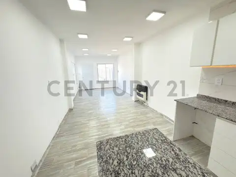 Moderna casa + departamento + potencial extra. VENADO TUERTO