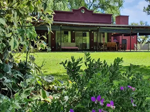 Quinta en venta - 7 Dormitorios 5 Baños - 42.616Mts2 - Mercedes