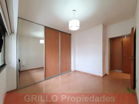 Departamento en Alquiler en Vicente Lopez Vias / Rio, USD 950