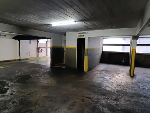 Cochera en venta - 13Mts2 - Caballito