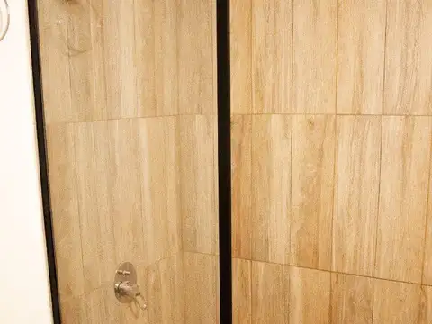 SEMI PISO A NUEVO 3 DORMITORIOS 2 BAÑOS