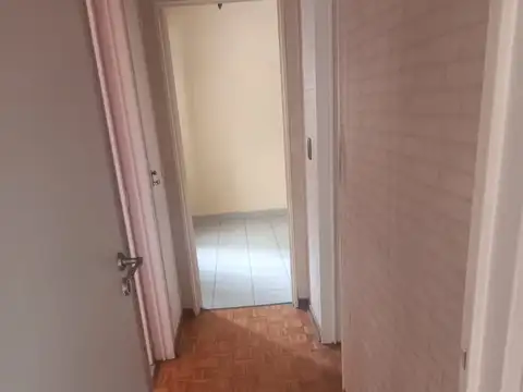 Departamento en Alquiler en Parque Chacabuco, $ 630.000