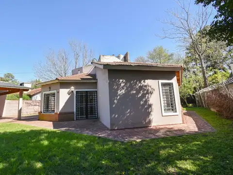 Casa en Venta en Burzaco, USD 169.999