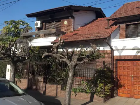 VENTA CASA 4 AMBIENTES PARQUE JOHNSTON, HURLINGHAM