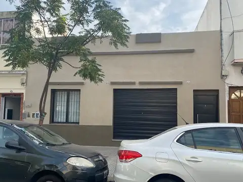 TIPO CASA NUEVO 2 AMBIENTES CON PATIO APTO PROFESIONAL
