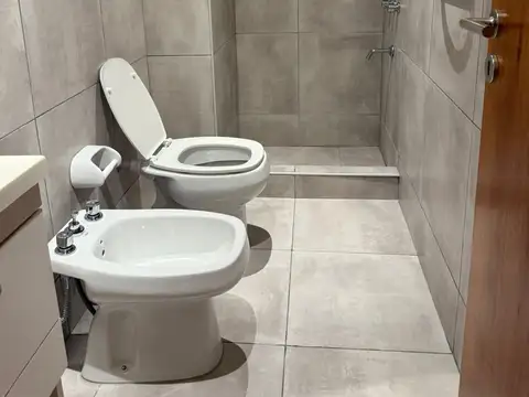 Paraguay 300, Piso 9