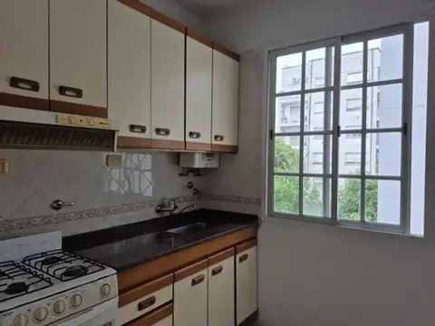 ALQUILER – Monoambiente en Suárez 1632