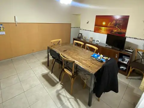 Casa en Alquiler en Temperley, $ 600.000