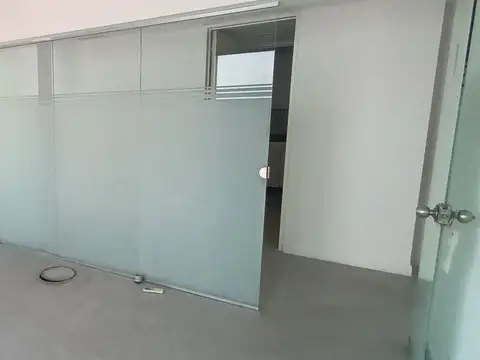 Oficina en Alquiler en Recoleta, USD 2.300