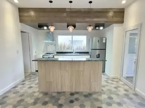 Casa en Venta en San Lucas, USD 240.000