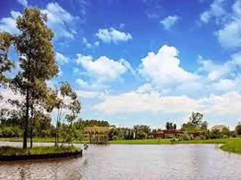 Terreno en Venta en Fincas de San Vicente, USD 40.000