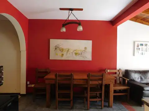 Casa 4 ambientes con 3 baños