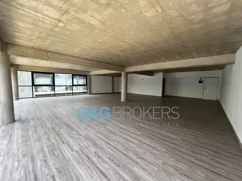 Oficina en Alquiler en Barrio Parque Leloir, USD 2.100