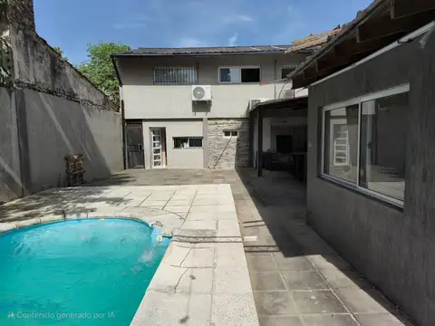 Casa en Venta en Castelar Sur, USD 150.000