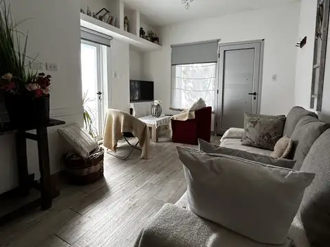 Vicente López Y Planes 300