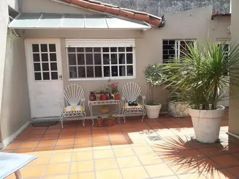 Casa en Venta en Castelar, USD 135.000