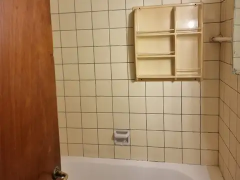 2 ambientes  1 c/ Av Santa Fé, PB c/ patio , Apto Profesional