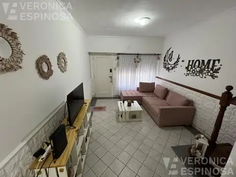 Depto Tipo Casa en Venta de 3 ambientes
