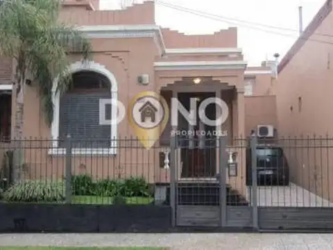 Casa - Venta - Argentina, Quilmes - 9 de Julio  500