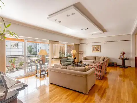 Departamento en Venta con 2 cocheras