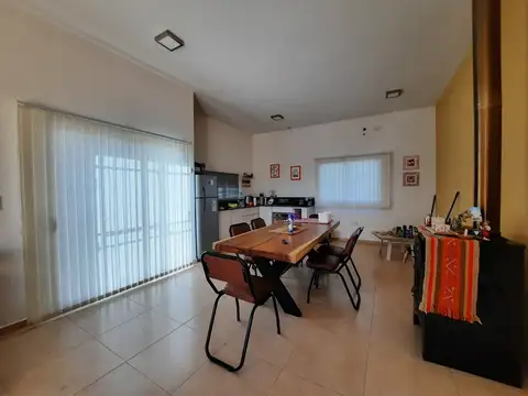 VENTA- CASA 1 DORM. + PILETA-LA GRANJA, CÓRDOBA