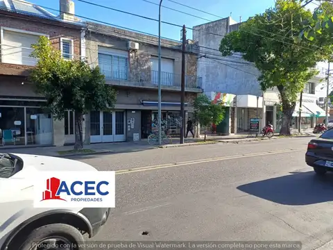 Local en Alquiler 45 años