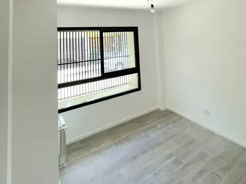 VENTA PH VILLA DEVOTO 4 AMBIENTES CON COCHERA Y JARDIN EN POZO