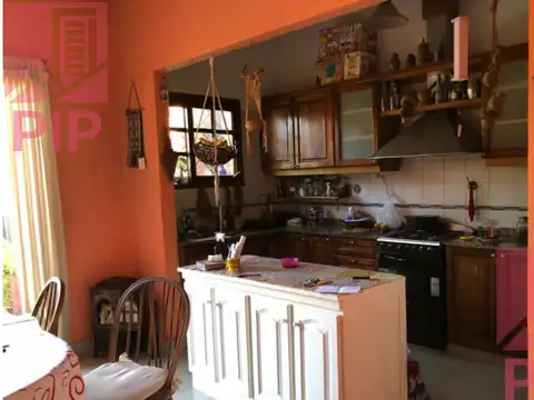 Casa 3 ambientes con 2 baños