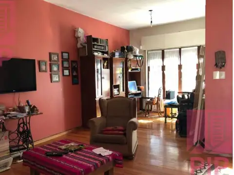 Casa en Venta en Haedo Norte, USD 198.000