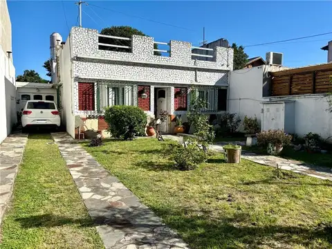 Casa en Venta en Temperley, USD 110.000