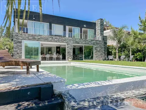 Venta - casa al rio en el Barrio San Juan, Villanueva