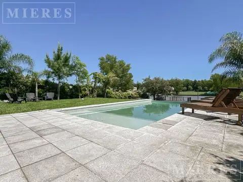 Casa en Venta de 5 dormitorios