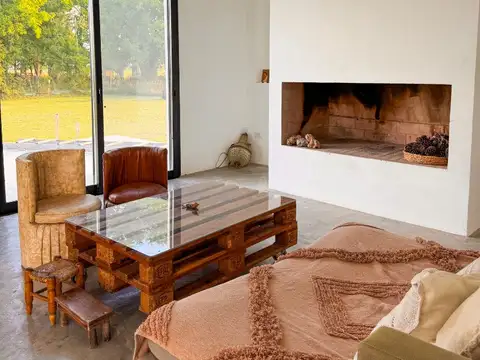 OPORTUNIDAD DEL AÑO   En Venta ! Casa  en Puesto viejo . Pequeño anticipo y 120 cuotas