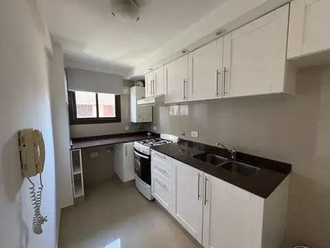 Departamento en Alquiler con 1 cocheras