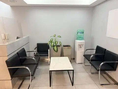 Oficina en Venta 60 años