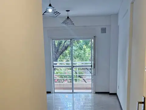 Departamento en Alquiler en Villa Pueyrredon, $ 1.200.000