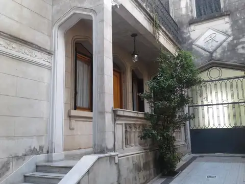 Importante Mansión en Venta – Ideal Instituciones