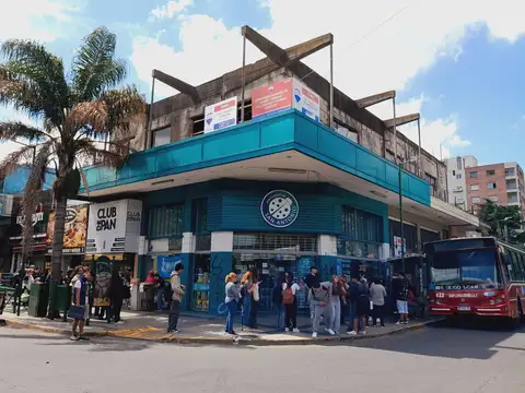 VENTA OFICINAS ITUZAINGO NORTE HABILITADAS