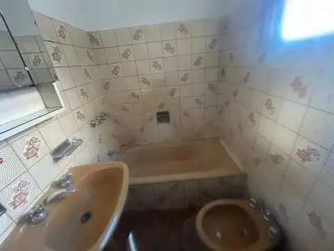 Departamento 3 ambientes con 1 baño