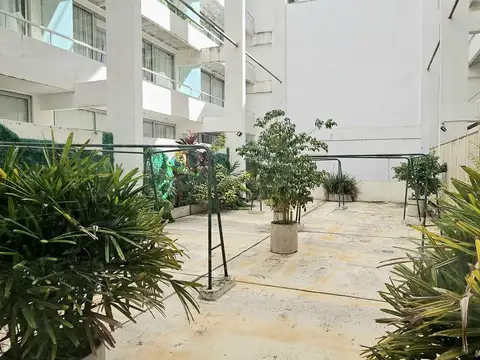 1 AMB. Y MEDIO , AMOBLADO C/ BALCÓN. A METROS DE SAN TELMO!