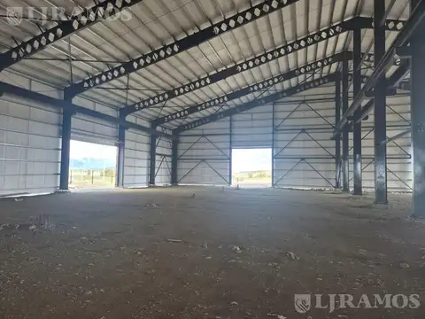 Galpon en Alquiler en San Carlos De Bariloche, USD 25.000