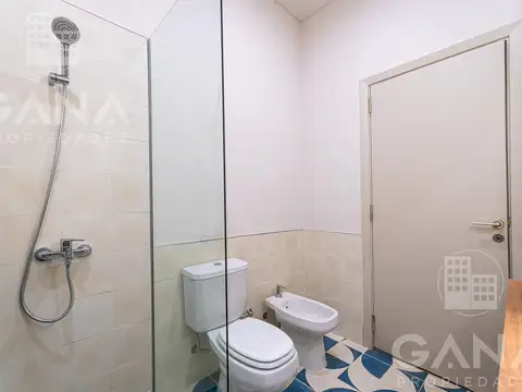 Casa 5 ambientes con 1 baño
