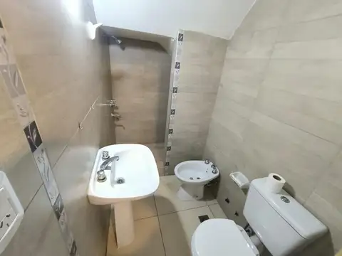 Depto Tipo Casa en Alquiler en Jose Clemente Paz, $ 850.000