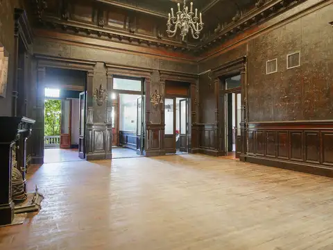 Local en Alquiler 162 años