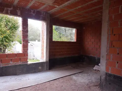 Casa 3 ambientes con 2 baños